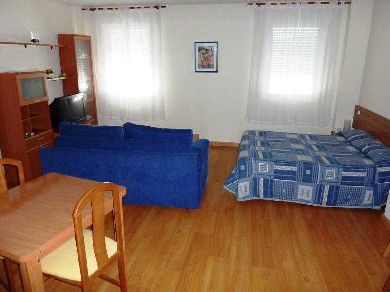 Hostal La Morada La Cisterniga Ngoại thất bức ảnh